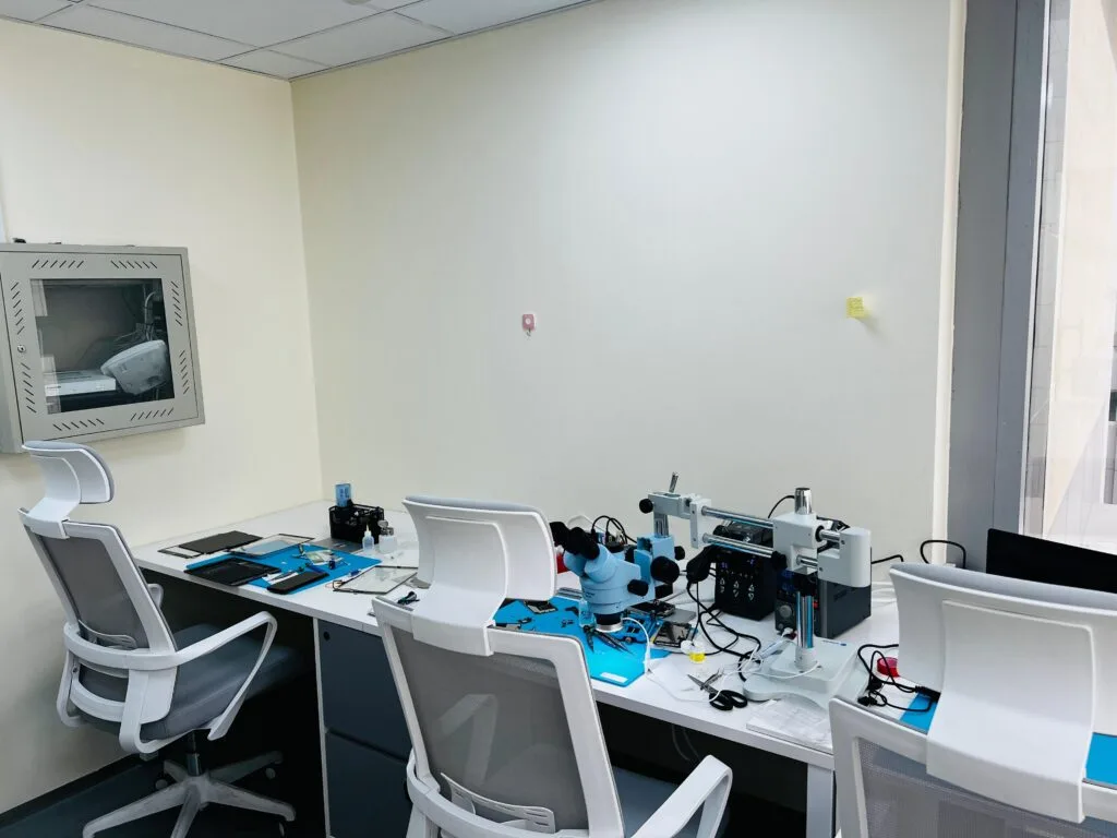apple service center in dubai