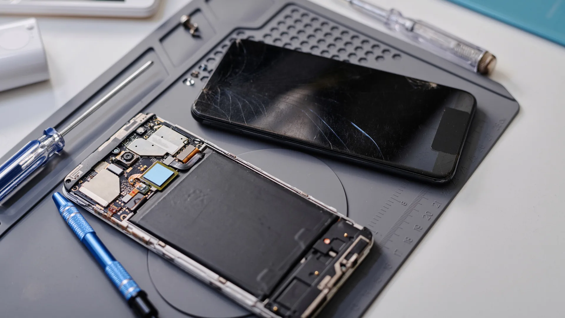 The Best iPhone Repair Shop in Dubai